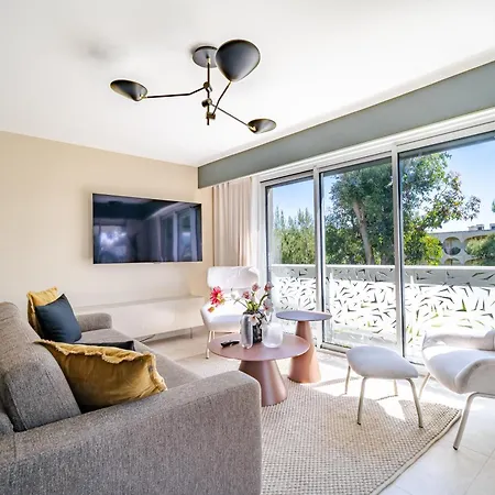 Rooftop 3 Pieces Avec Piscine Face *