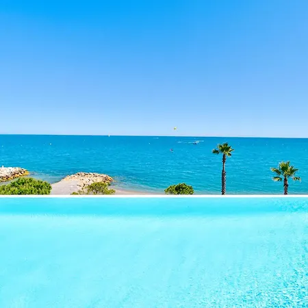 Rooftop 3 Pieces Avec Piscine Face Villeneuve-Loubet